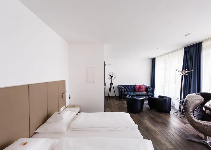 The Deutz, A Tribute Portfolio Hotel Cologne