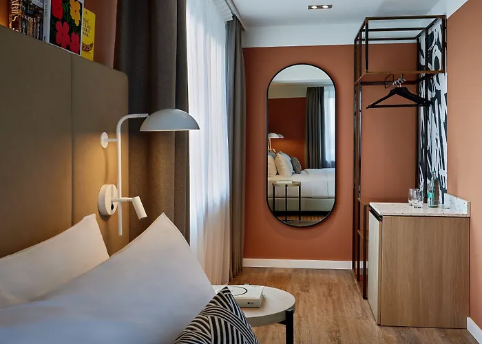 The Deutz, A Tribute Portfolio Hotel Cologne