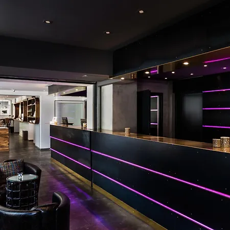 The Deutz, A Tribute Portfolio كولونيا