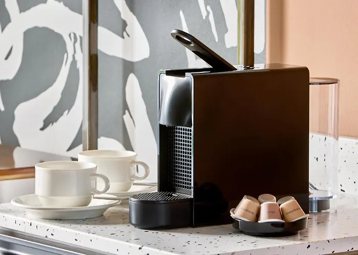 The Deutz, A Tribute Portfolio 4*