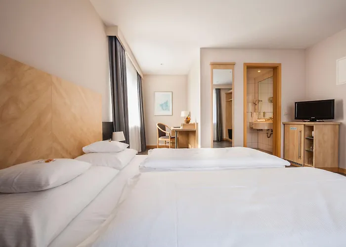 The Deutz, A Tribute Portfolio 4* Colonia