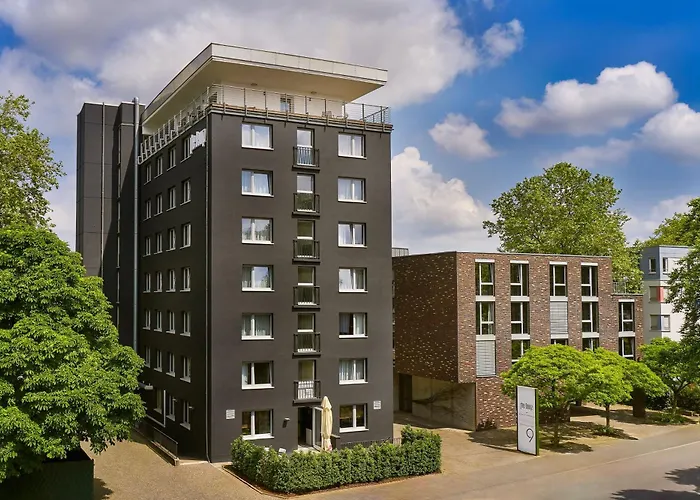 The Deutz, A Tribute Portfolio Colonia