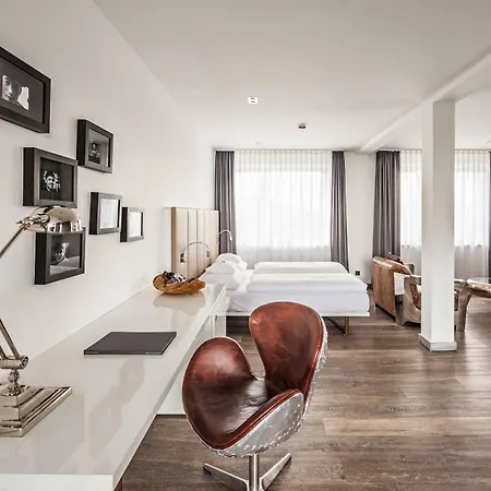 The Deutz, A Tribute Portfolio Hotel